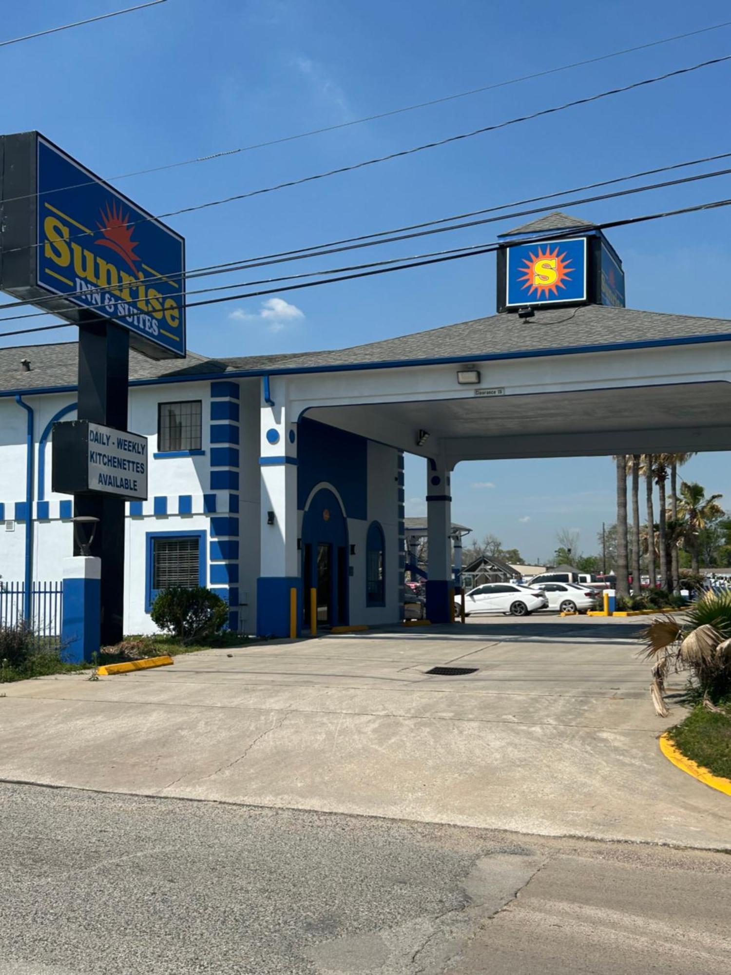 Sunrise Inn & Suites 채널뷰 외부 사진